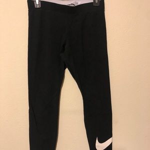 Nike medium leggings